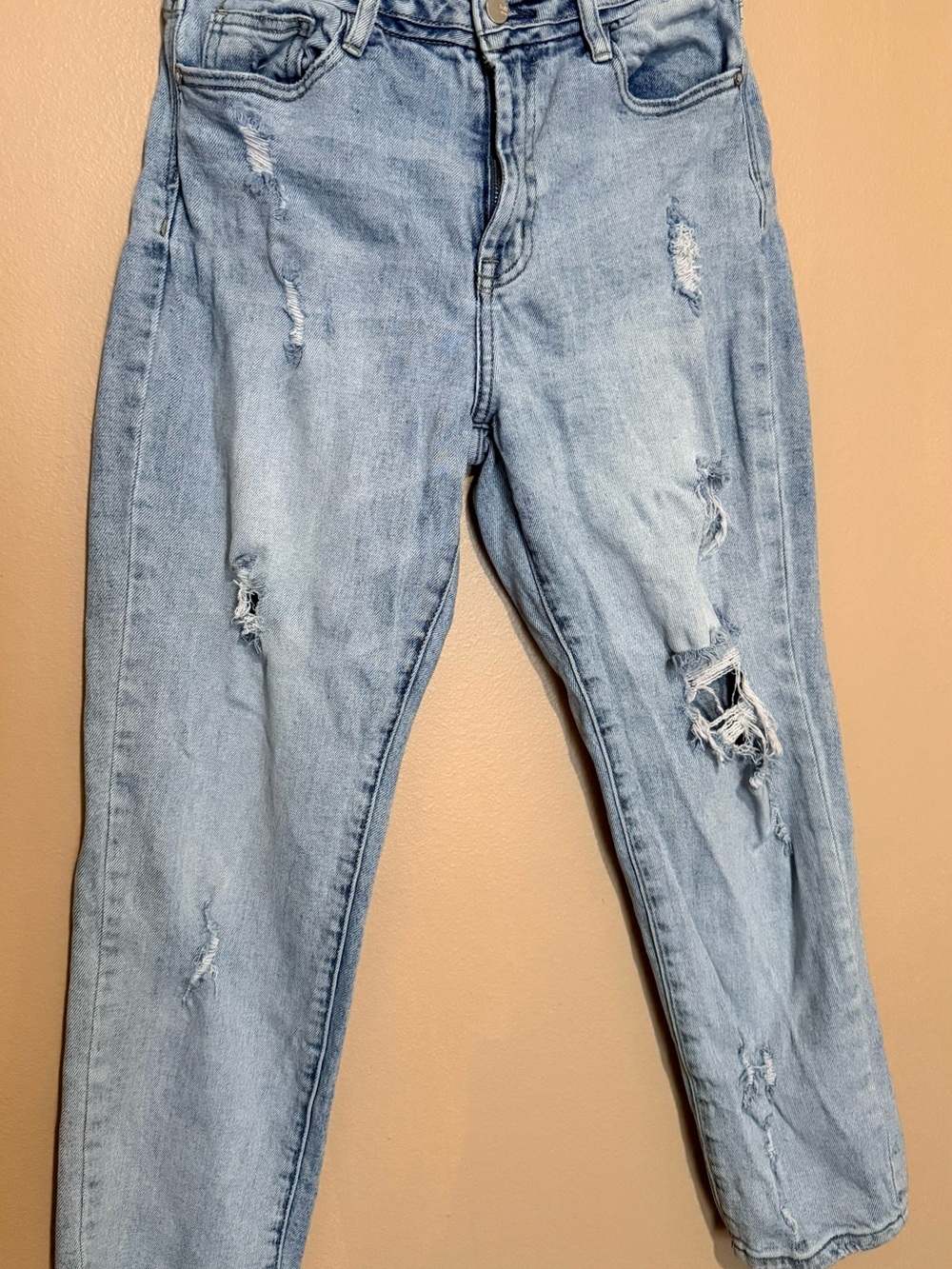Light Blue Distressed Straight-Leg Jeans - Brand Unspecified